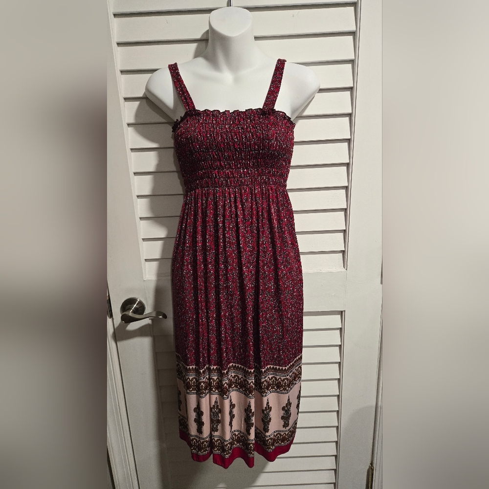 Chic Strapless Burgundy Dress